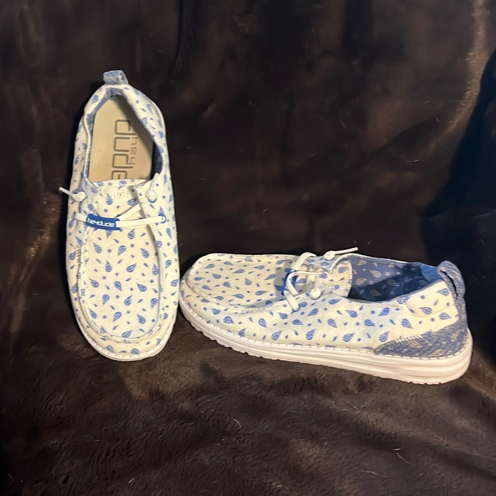 Hey Dude blue and white paisley design women’s shoes.